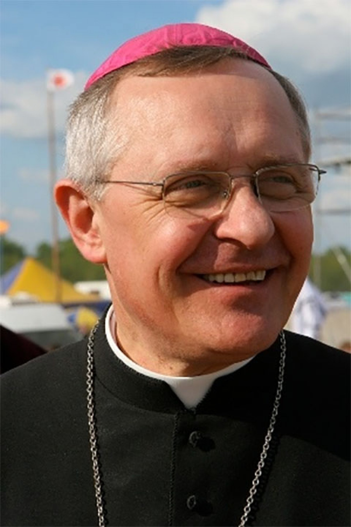 Komunikat biskupa Edwarda Dajczaka z okazji 40lecia Wyższego Seminarium Duchownego w Koszalinie